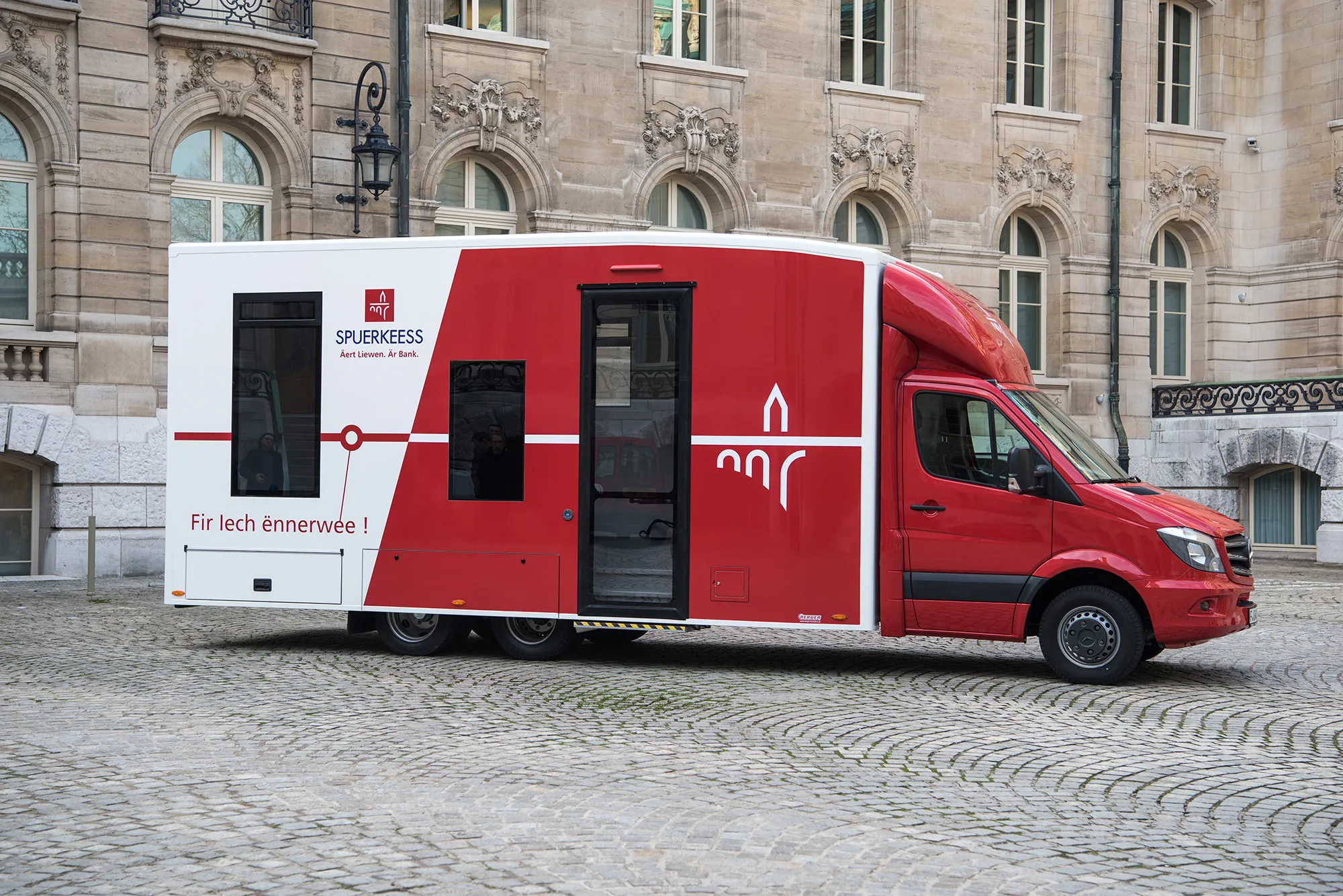 Ansicht einer mobilen Geschäftsstelle von SPUERKEESS